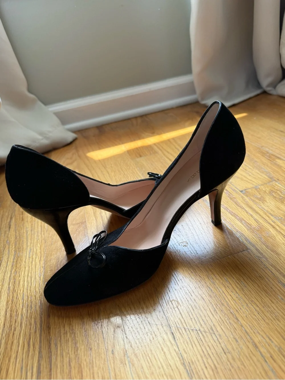 Hobbs London Black Suede D'Orsay Bow Pumps Made in Italy EU 40 US‎ 9